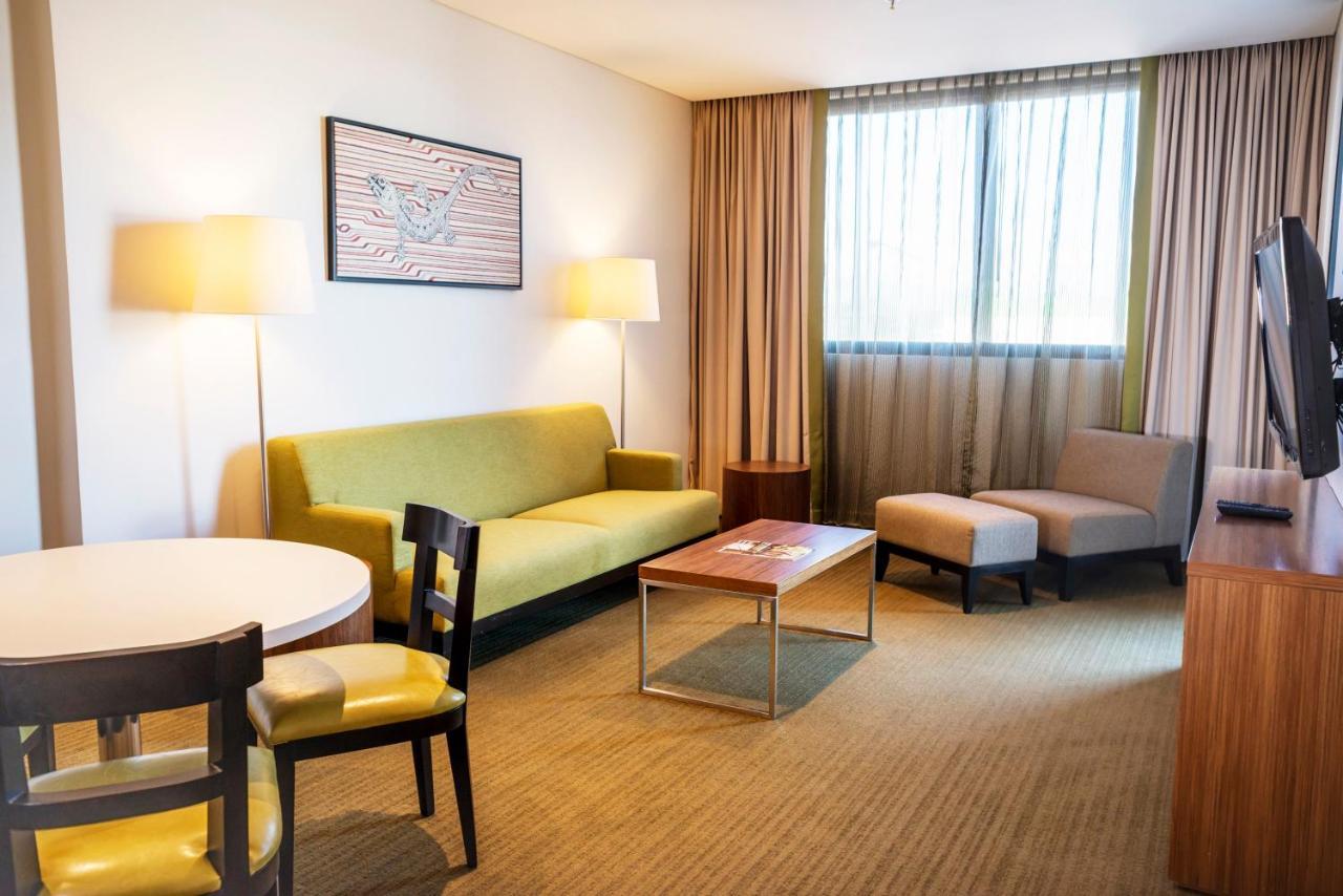 Holiday Inn & Suites Port Moresby By Ihg Екстериор снимка