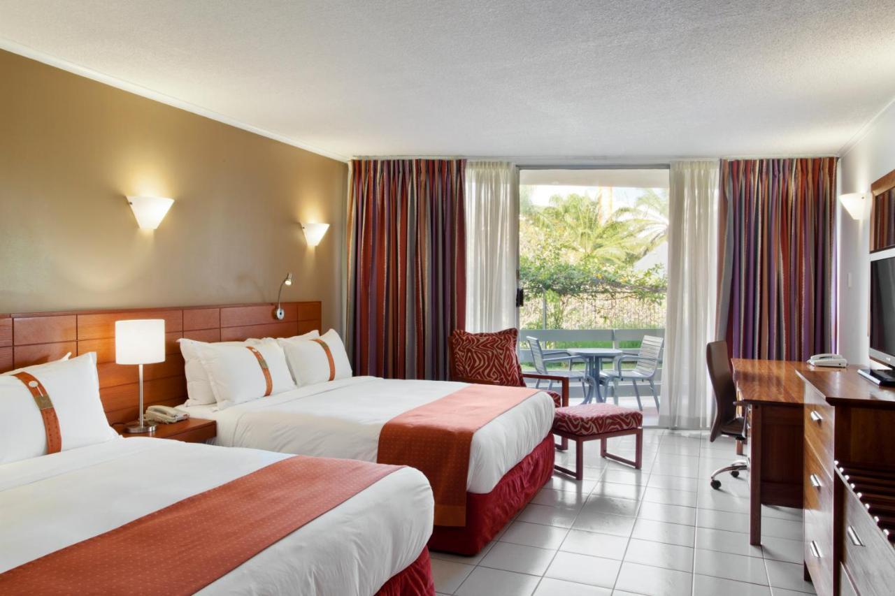 Holiday Inn & Suites Port Moresby By Ihg Екстериор снимка