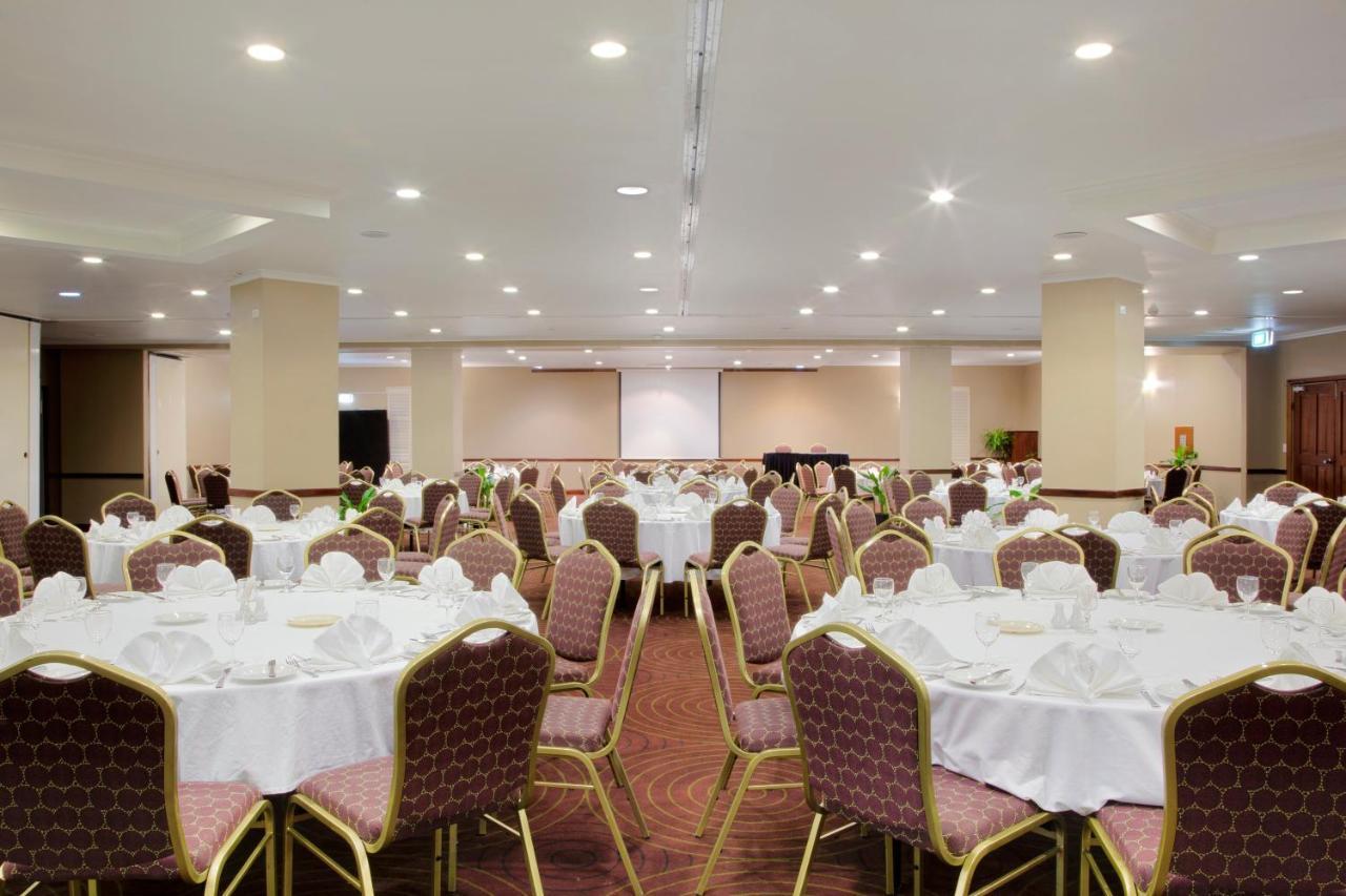 Holiday Inn & Suites Port Moresby By Ihg Екстериор снимка